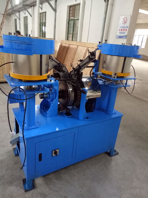 kasus perusahaan terbaru tentang Produsen Pengikat Konstruksi AS Tingkatkan Efisiensi dengan Mesin Pembuat Paku Keling