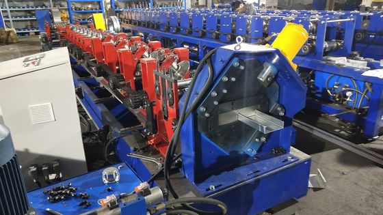 Mesin Roll Forming C / Z Purlin yang Dapat Dipertukarkan