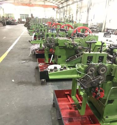 Mesin Rivet Cold Heading, Tipe Dua Mati Empat Pukulan